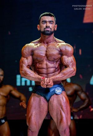 CLASSIC PHYSIQUE НОВИЧКИ